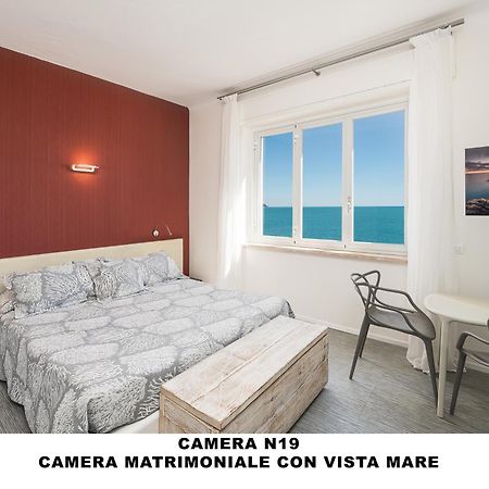 Al Mare Hotell Monterosso al Mare Exteriör bild